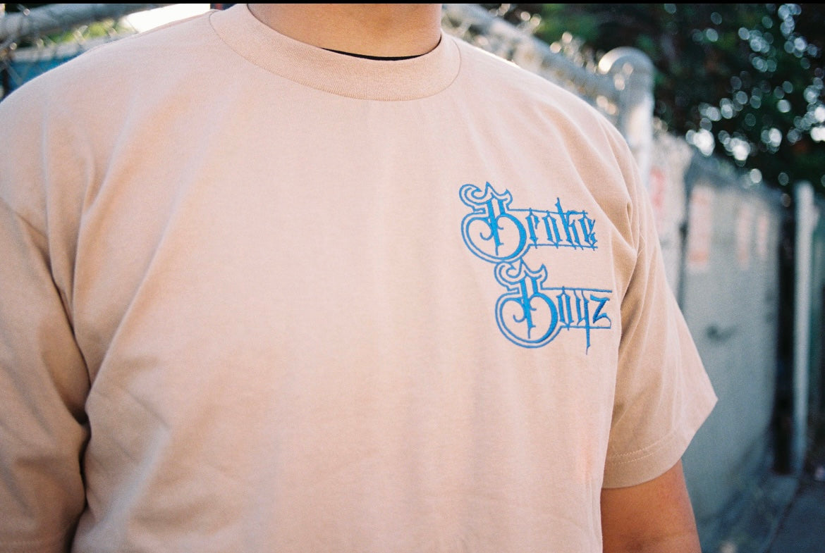 T-shirt khaki